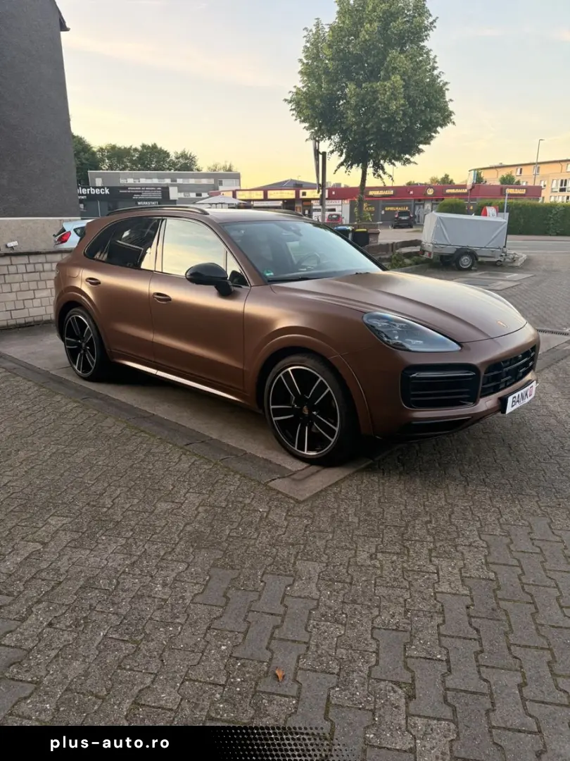 PORSCHE Cayenne E-Hybrid Approved-2027