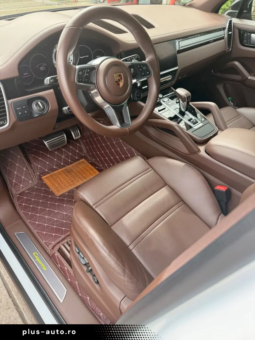 PORSCHE Cayenne E-Hybrid Approved-2027