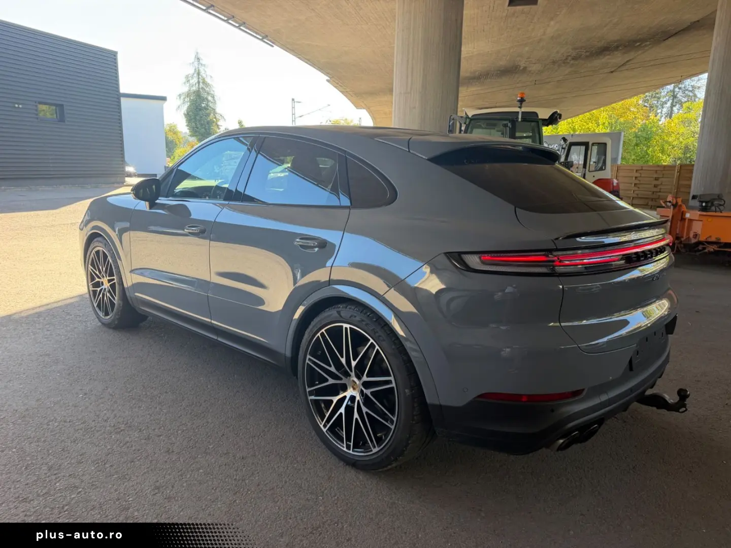PORSCHE Cayenne Coupe Soft Close AHK Luft HeadUp 22
