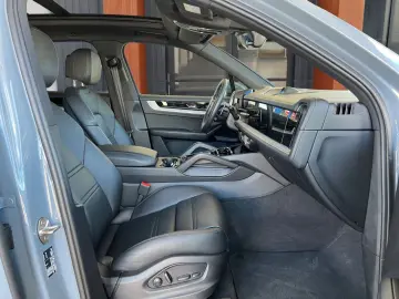 PORSCHE Cayenne E-Hyb. Inno 360Kam AHK HeadUp BF-Display