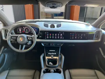 PORSCHE Cayenne E-Hyb. Inno 360Kam AHK HeadUp BF-Display
