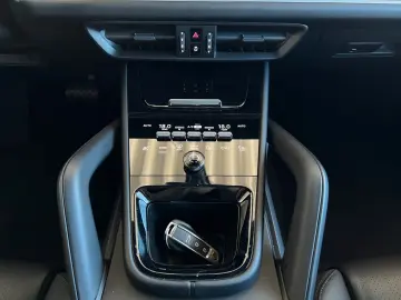 PORSCHE Cayenne E-Hyb. Inno 360Kam AHK HeadUp BF-Display