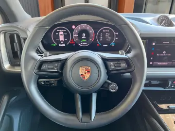 PORSCHE Cayenne E-Hyb. Inno 360Kam AHK HeadUp BF-Display
