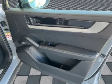 PORSCHE Cayenne E-Hyb. Inno 360Kam AHK HeadUp BF-Display