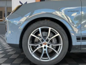PORSCHE Cayenne E-Hyb. Inno 360Kam AHK HeadUp BF-Display