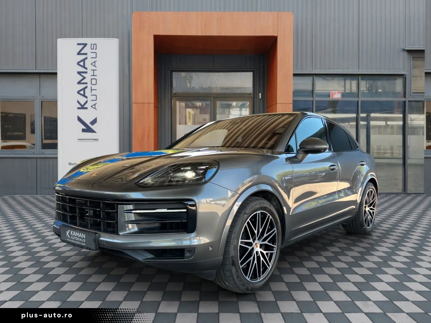 PORSCHE Cayenne Coupe E-Hyb 18Wege Hinterachsl. HeadUp