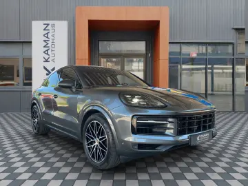 PORSCHE Cayenne Coupe E-Hyb 18Wege Hinterachsl. HeadUp