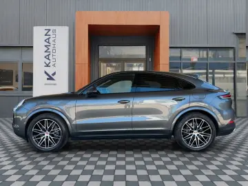 PORSCHE Cayenne Coupe E-Hyb 18Wege Hinterachsl. HeadUp