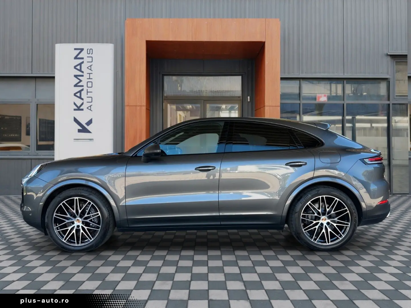 PORSCHE Cayenne Coupe E-Hyb 18Wege Hinterachsl. HeadUp