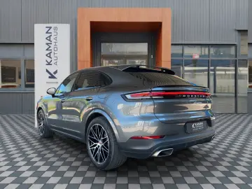 PORSCHE Cayenne Coupe E-Hyb 18Wege Hinterachsl. HeadUp