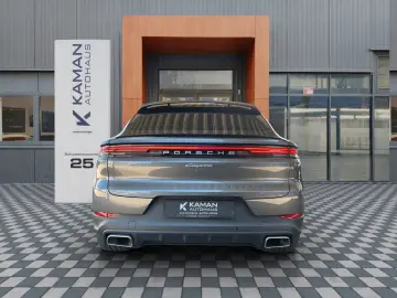 PORSCHE Cayenne Coupe E-Hyb 18Wege Hinterachsl. HeadUp