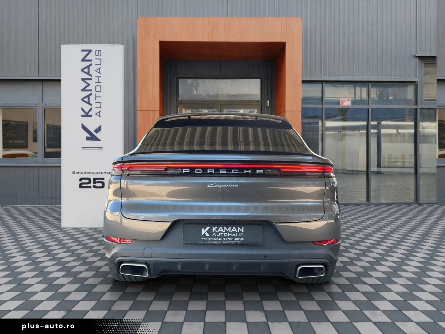 PORSCHE Cayenne Coupe E-Hyb 18Wege Hinterachsl. HeadUp
