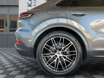 PORSCHE Cayenne Coupe E-Hyb 18Wege Hinterachsl. HeadUp
