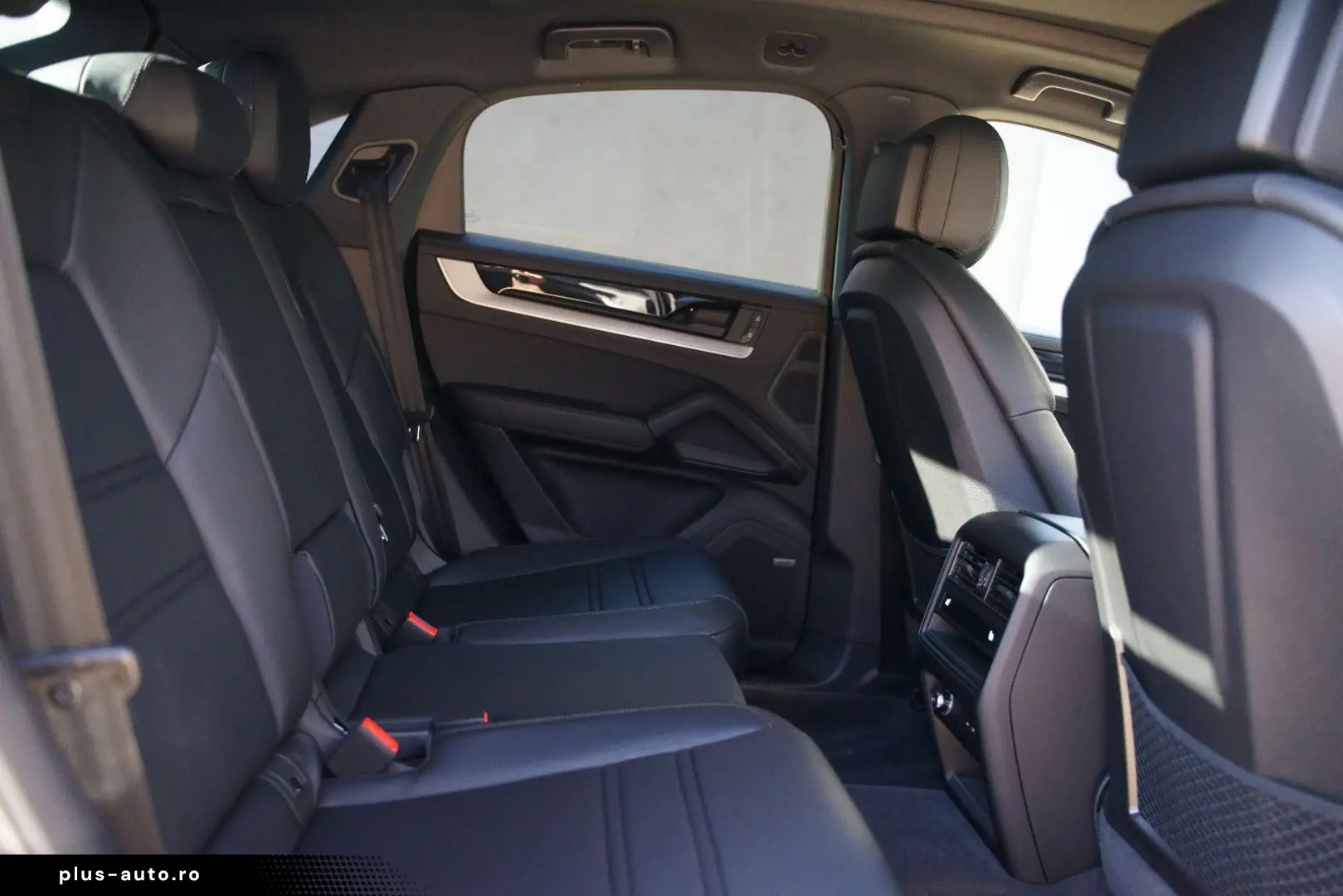 PORSCHE Cayenne Coupe E-Hybrid HEADUP INNO