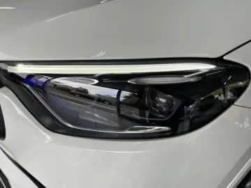 MERCEDES-BENZ GLC 300de 4M Coupe AMG Line AHK MEM DIS 360
