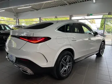 MERCEDES-BENZ GLC 300de 4M Coupe AMG Line AHK MEM DIS 360