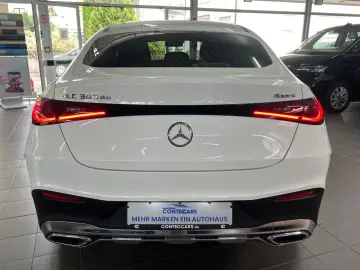 MERCEDES-BENZ GLC 300de 4M Coupe AMG Line AHK MEM DIS 360