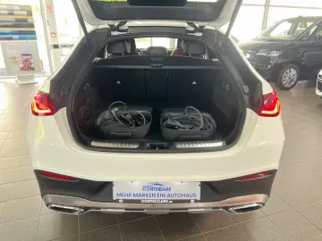 MERCEDES-BENZ GLC 300de 4M Coupe AMG Line AHK MEM DIS 360