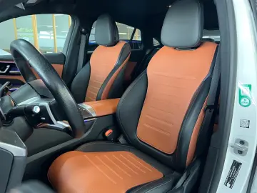 MERCEDES-BENZ GLC 300de 4M Coupe AMG Line AHK MEM DIS 360