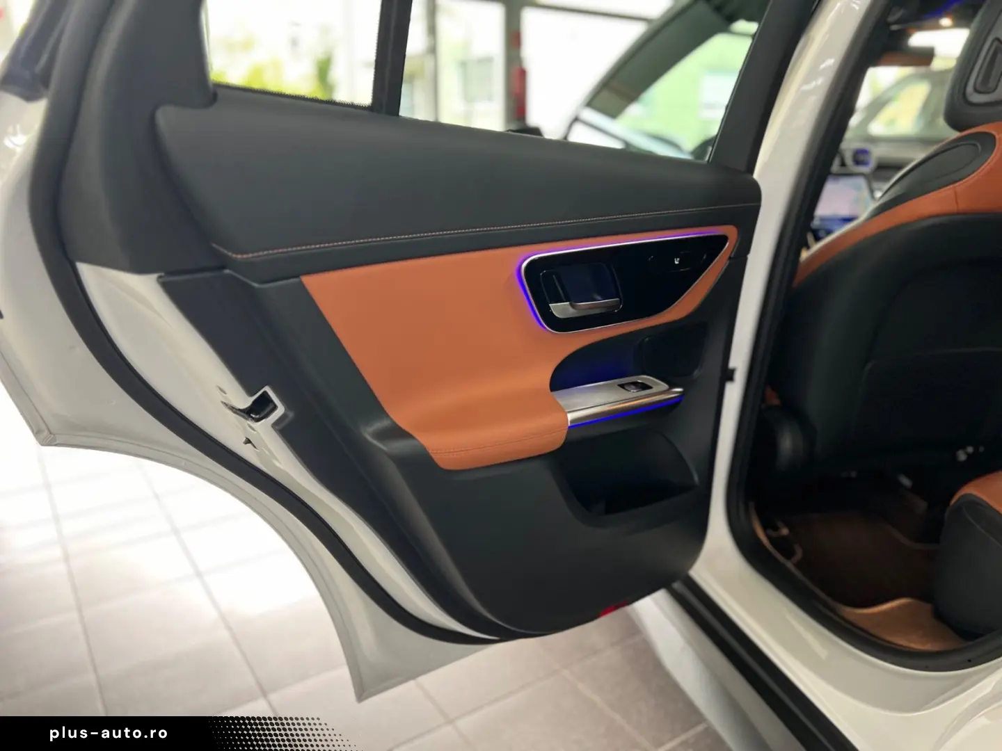 MERCEDES-BENZ GLC 300de 4M Coupe AMG Line AHK MEM DIS 360