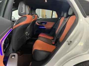 MERCEDES-BENZ GLC 300de 4M Coupe AMG Line AHK MEM DIS 360