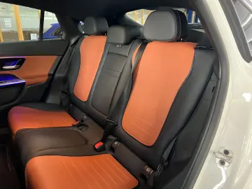 MERCEDES-BENZ GLC 300de 4M Coupe AMG Line AHK MEM DIS 360