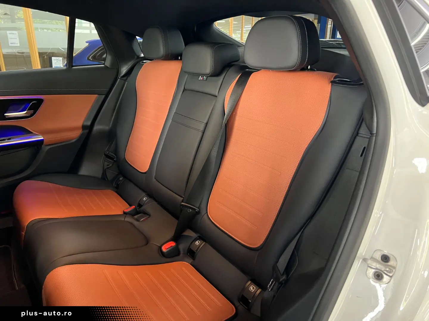 MERCEDES-BENZ GLC 300de 4M Coupe AMG Line AHK MEM DIS 360