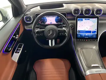 MERCEDES-BENZ GLC 300de 4M Coupe AMG Line AHK MEM DIS 360