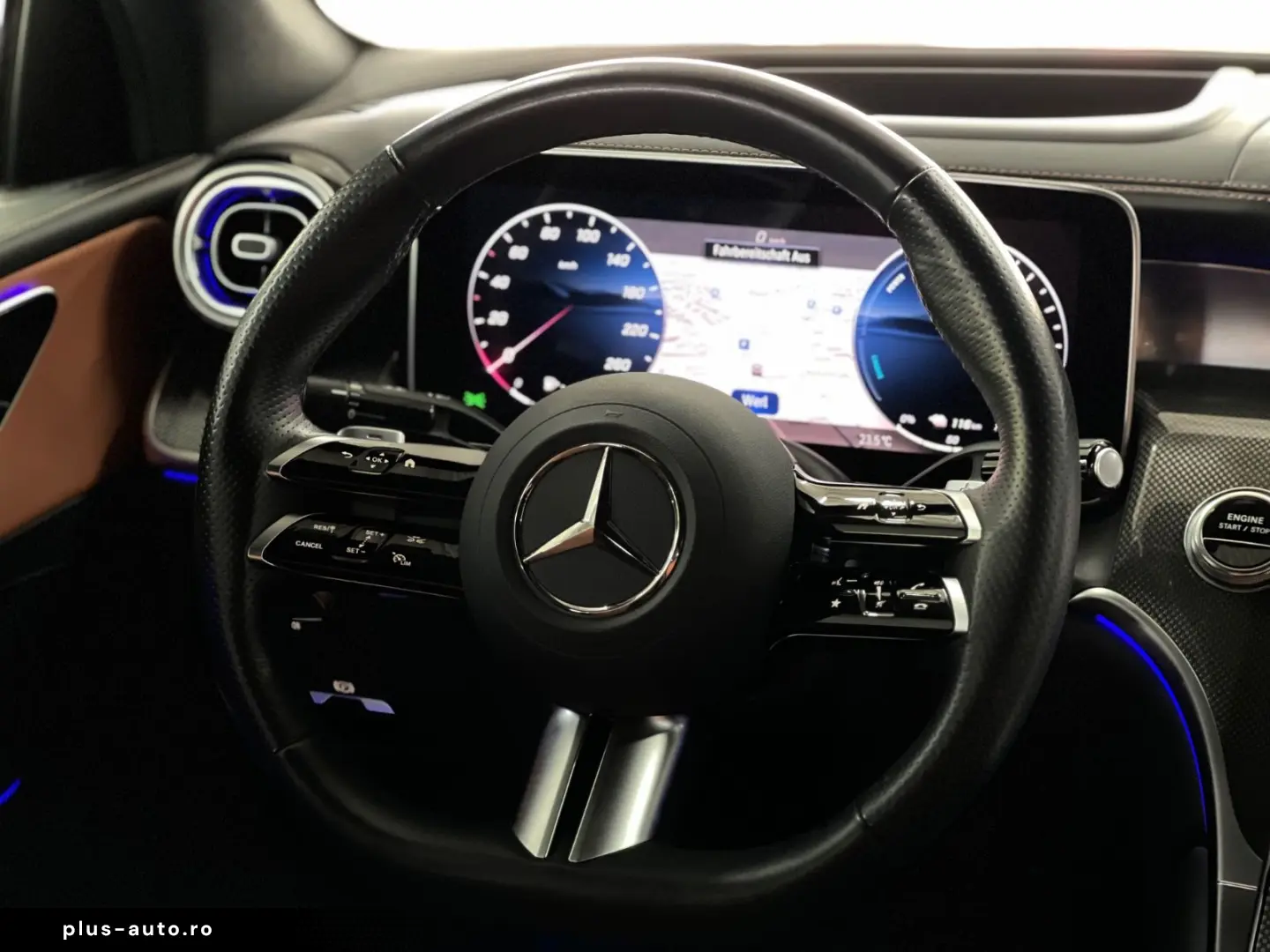 MERCEDES-BENZ GLC 300de 4M Coupe AMG Line AHK MEM DIS 360