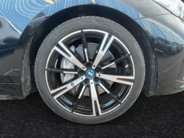 BMW 550e xDrive