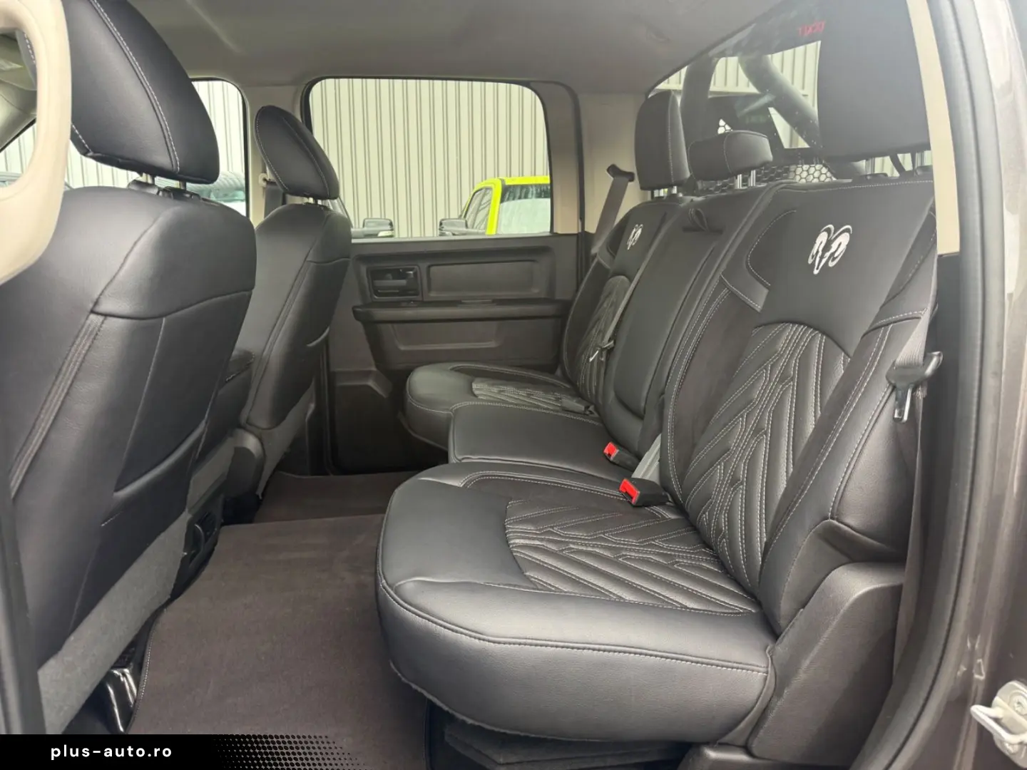 DODGE RAM 1500 HEMI 5.7 CREW CAB SPORT HOCH & BREIT
