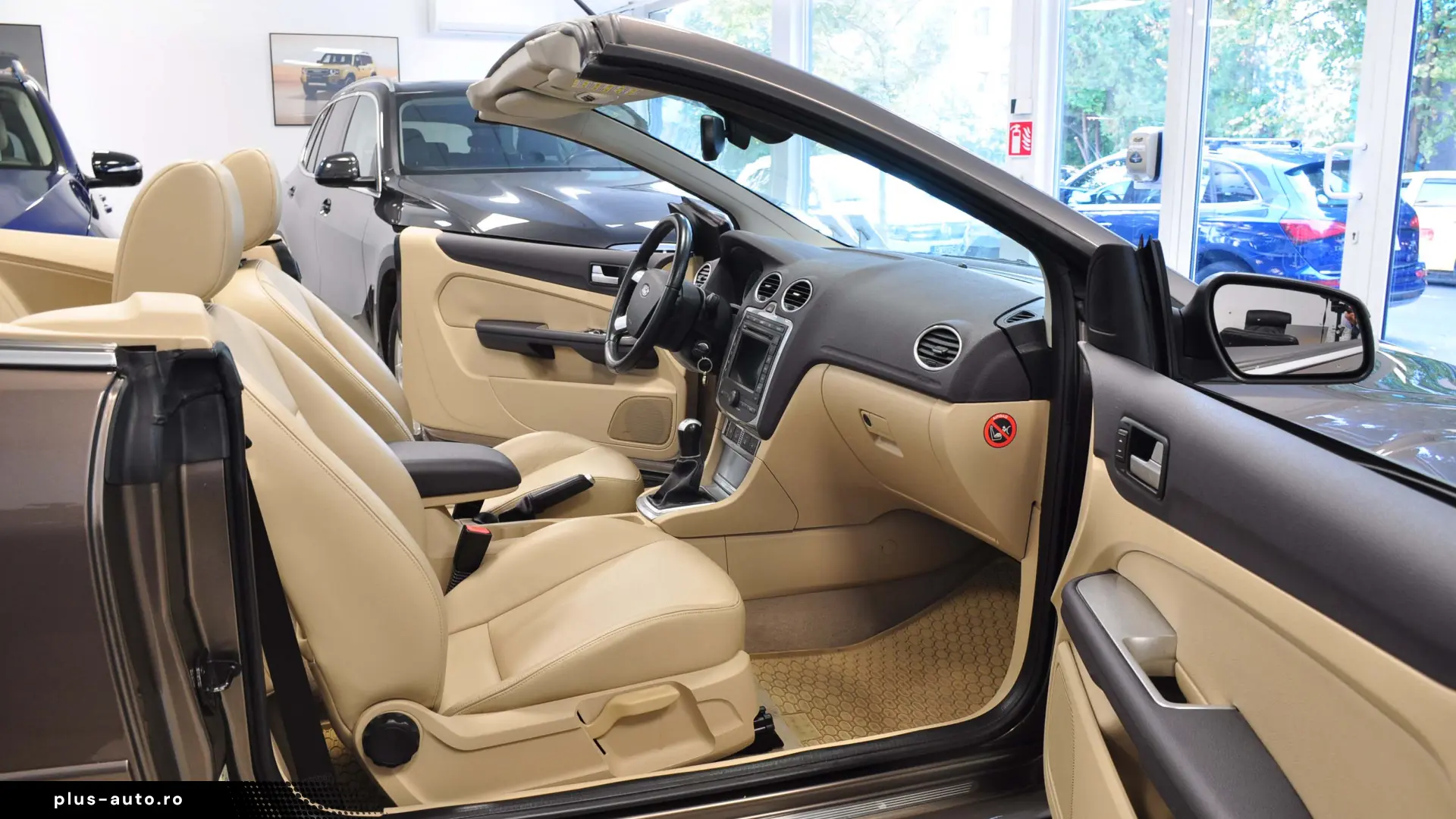 CABRIO  Conditia (aproape) Nou F Bine Intretinuta Garaj