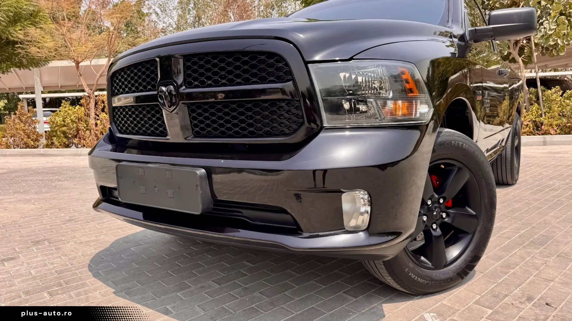 DODGE 5.7 V8 4X4 SINGLE RAMBOX CLEAN-CARFAX AHK NAVI