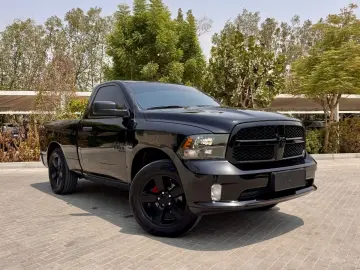 DODGE 5.7 V8 4X4 SINGLE RAMBOX CLEAN-CARFAX AHK NAVI