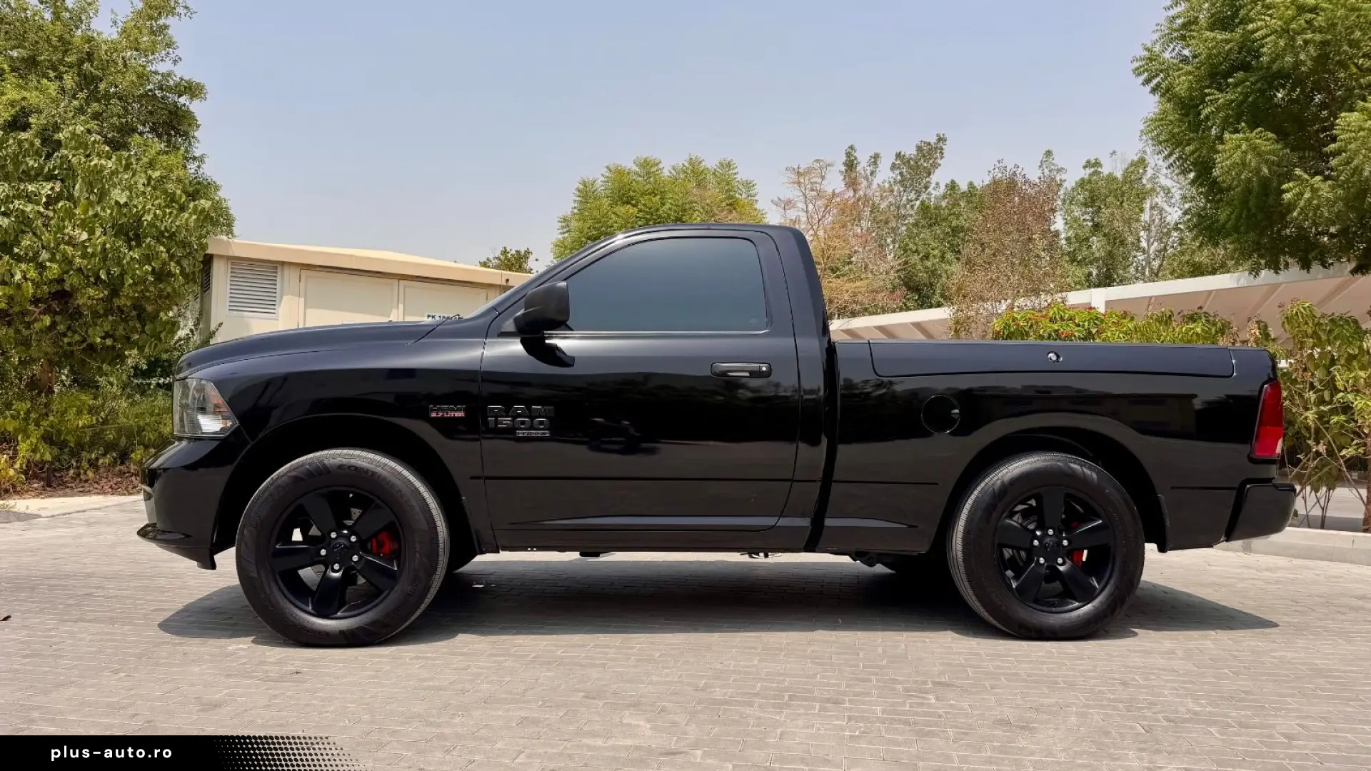 DODGE 5.7 V8 4X4 SINGLE RAMBOX CLEAN-CARFAX AHK NAVI