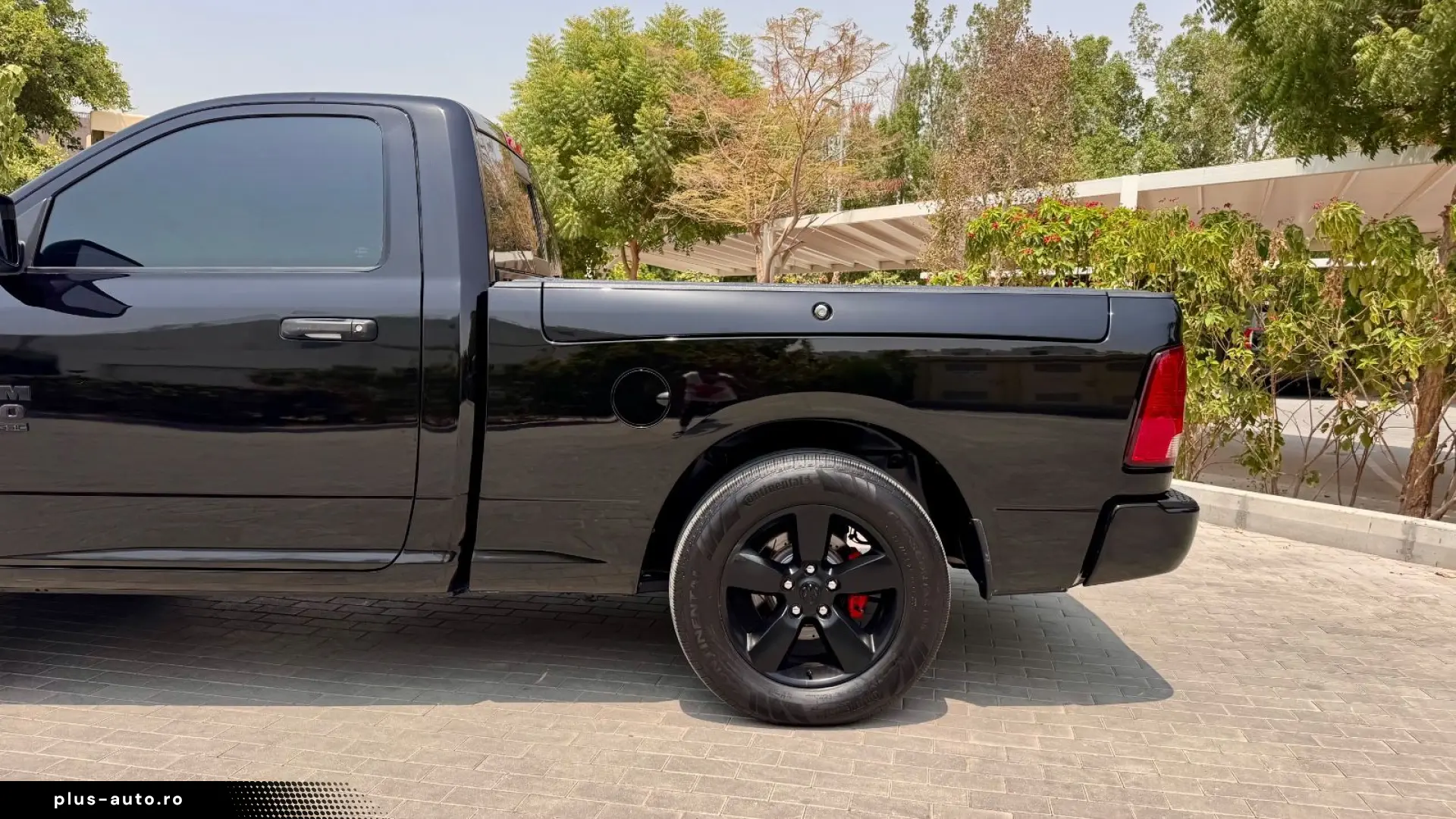 DODGE 5.7 V8 4X4 SINGLE RAMBOX CLEAN-CARFAX AHK NAVI