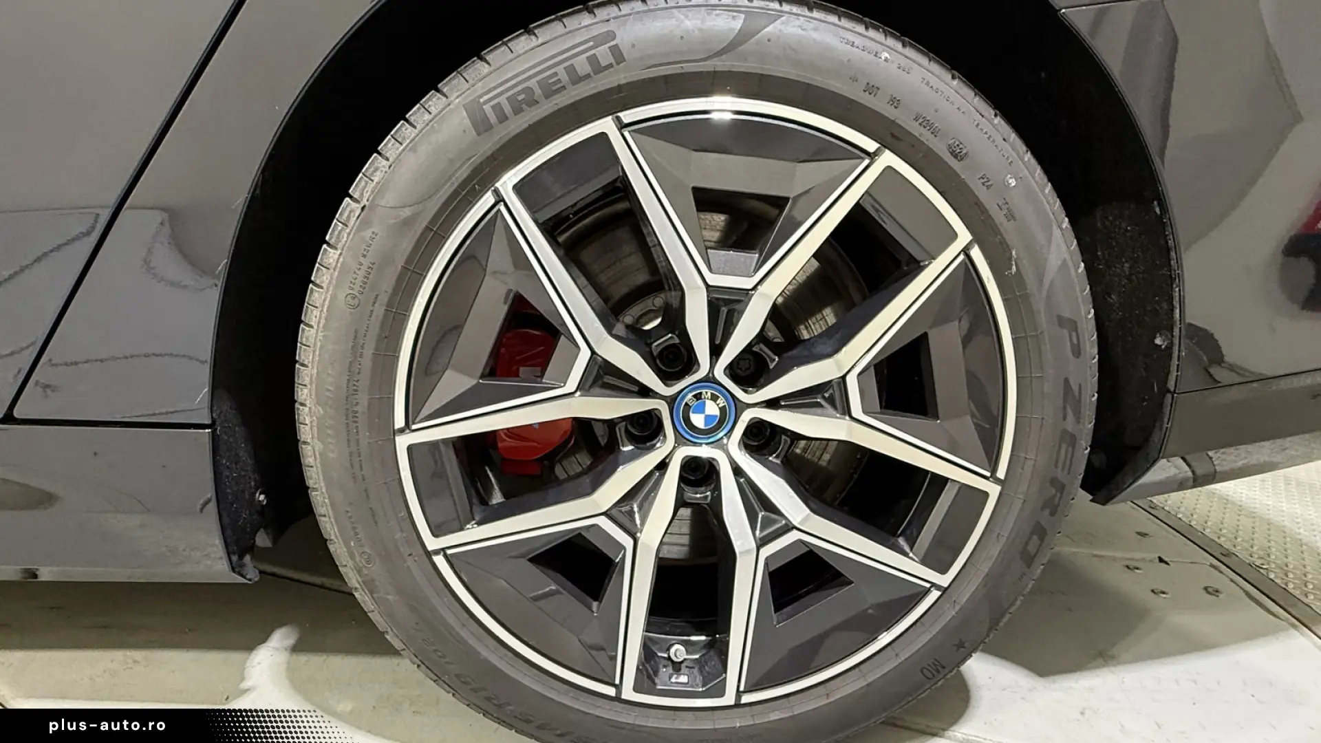 BMW 550e xDrive Limousine M Sportpaket Pro B&W ACC