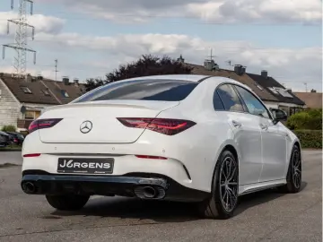 MERCEDES-BENZ CLA 35 AMG 4M Coupé MLB Pano Burm