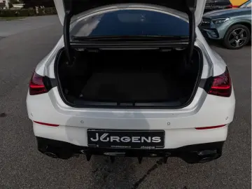 MERCEDES-BENZ CLA 35 AMG 4M Coupé MLB Pano Burm