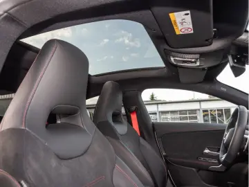 MERCEDES-BENZ CLA 35 AMG 4M Coupé MLB Pano Burm