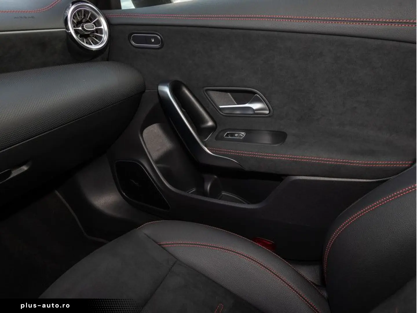 MERCEDES-BENZ CLA 35 AMG 4M Coupé MLB Pano Burm
