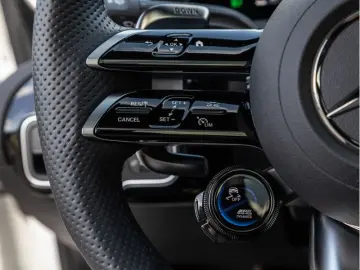 MERCEDES-BENZ CLA 35 AMG 4M Coupé MLB Pano Burm