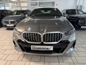 BMW 540 d xDrive M Sport 21'' Pano StHzg B&W Klima-S