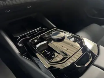 BMW 540 d xDrive M Sport 21'' Pano StHzg B&W Klima-S