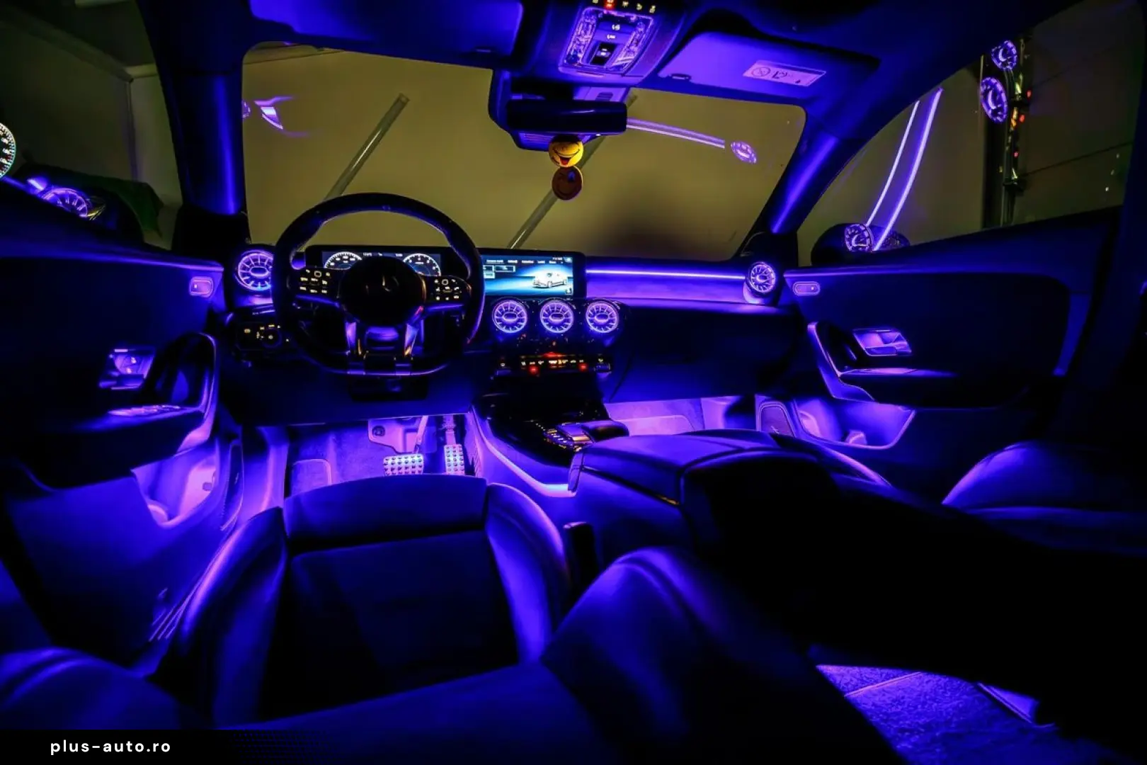 Mercedes-Benz Cla-35-Amg