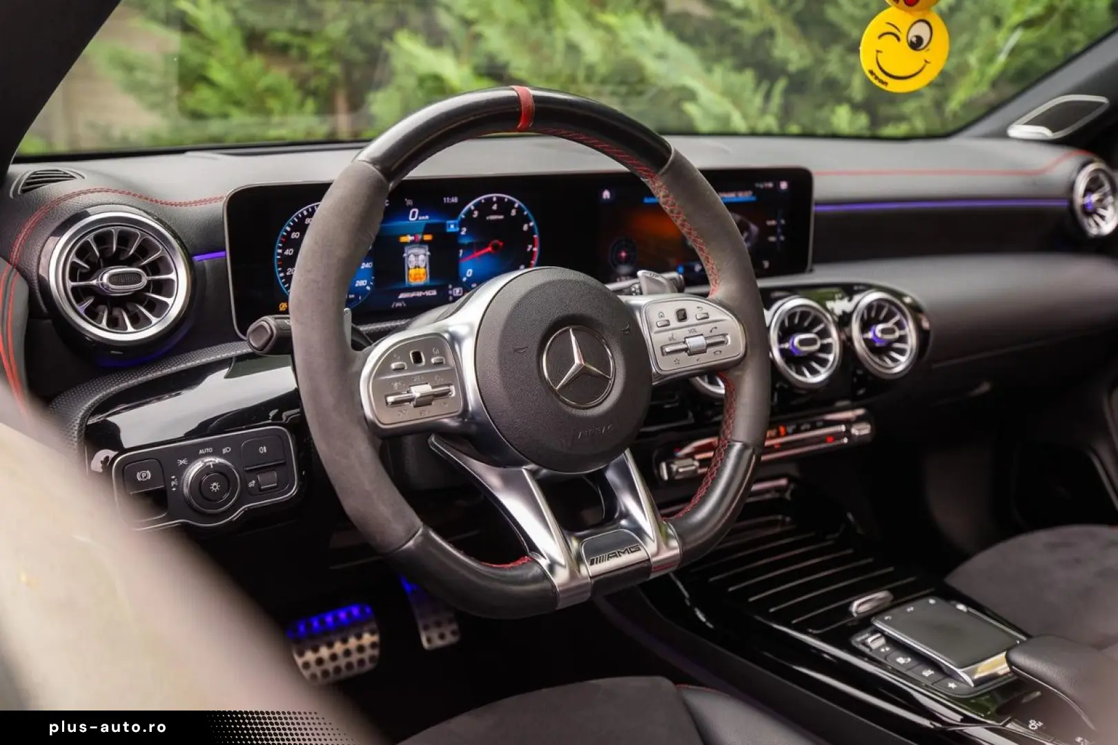 Mercedes-Benz Cla-35-Amg