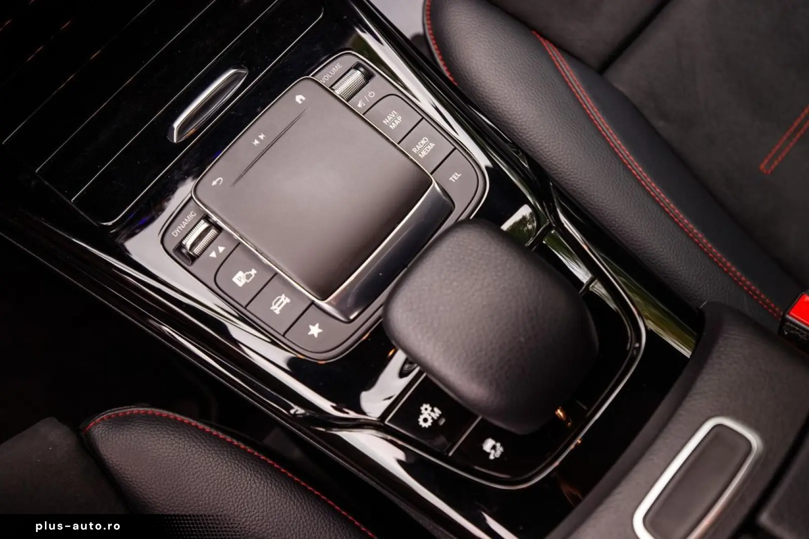Mercedes-Benz Cla-35-Amg
