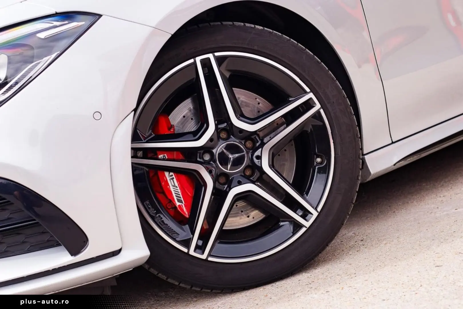 Mercedes-Benz Cla-35-Amg
