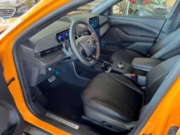 FORD Mustang Mach-E AWD Technologie-Paket 1
