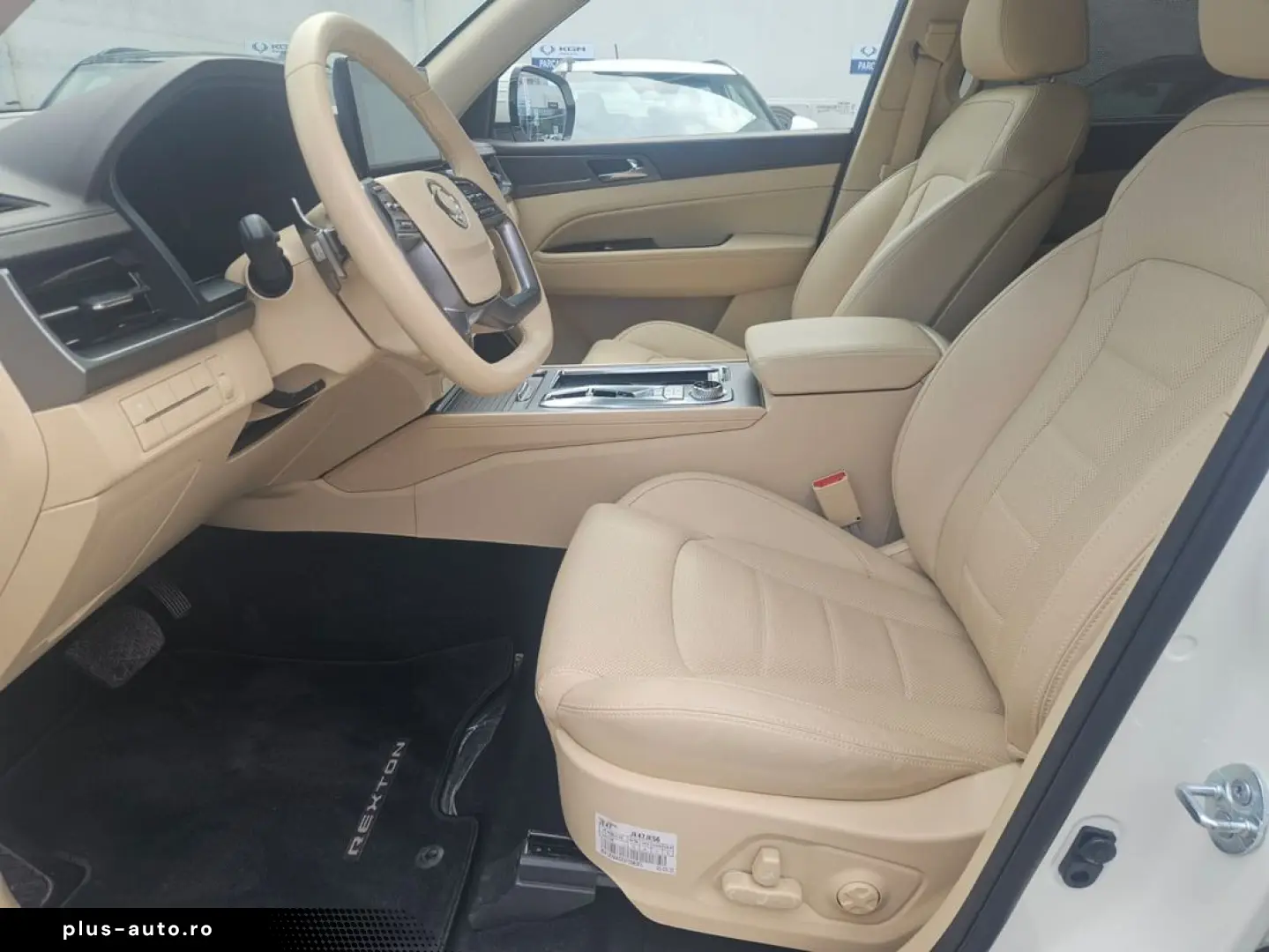 Kg-Mobility Rexton